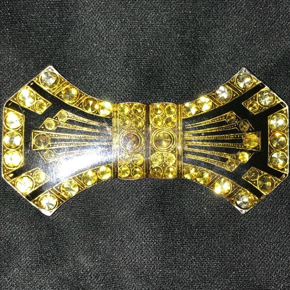 Art deco style  enamel brooch. - Picture 1 of 5